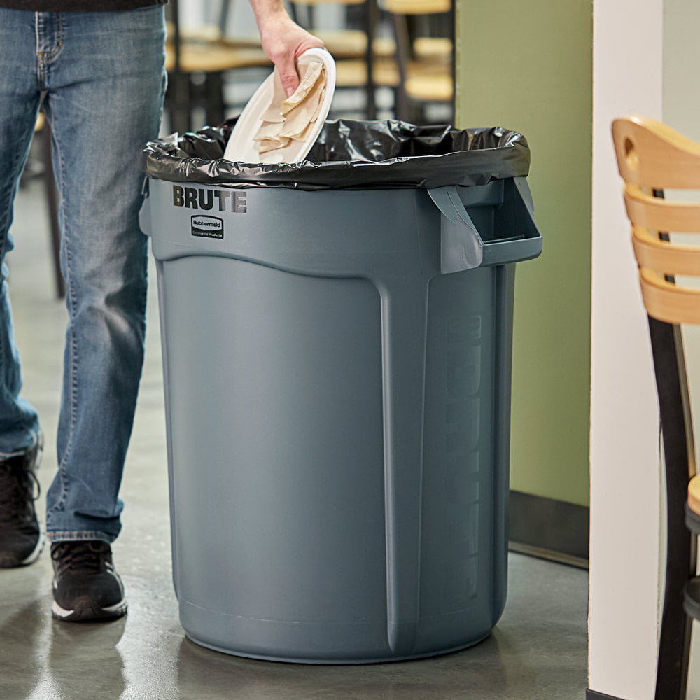 Rubbermaid Commercial BRUTE 32 Gallon Round Trash Can