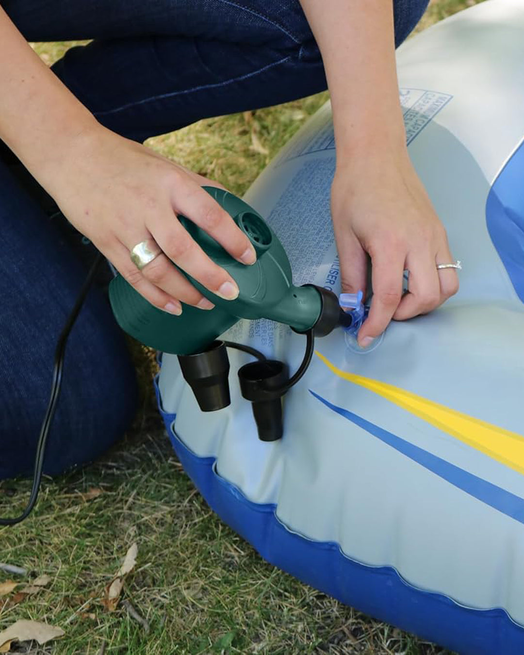 Coghlan's Electric 110/120V Air Pump