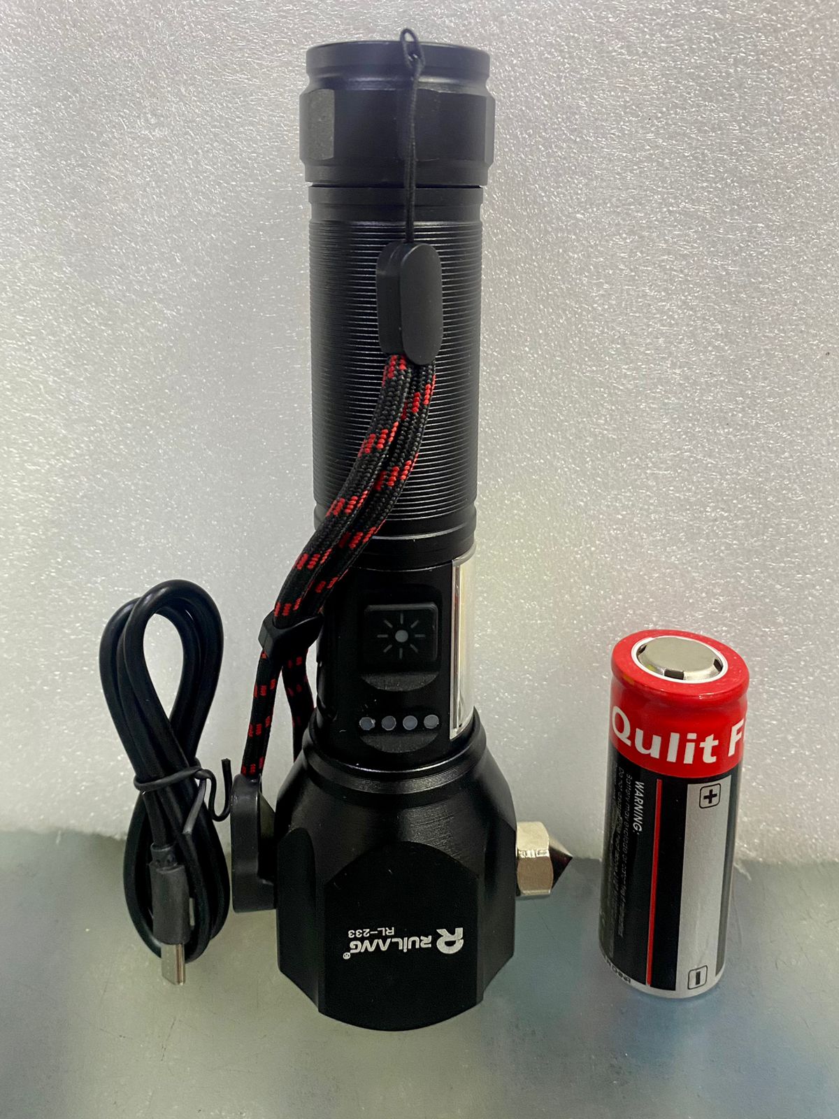 Ruilang RL-233 High Power RGB Flashlight