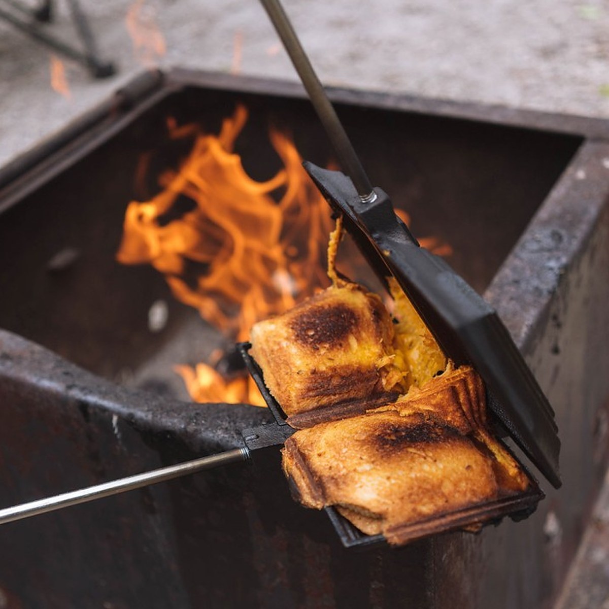Coghlan's Double Cast Iron Camp Cooker
