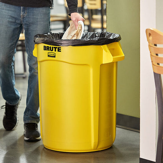 Rubbermaid Commercial BRUTE 32 Gallon Round Trash Can